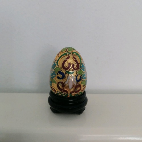 Cloisonné egg like new decorative with brass and enamel