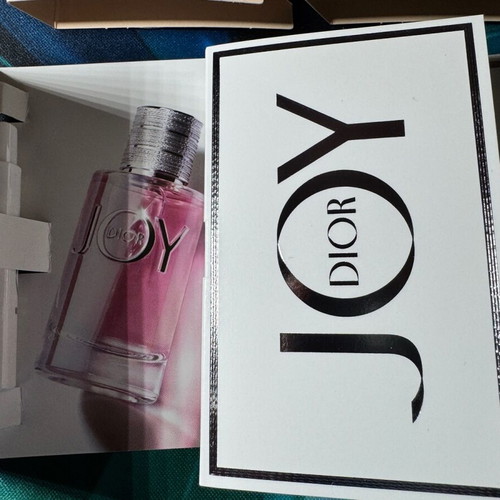 Travel pack perfumes new, 3 Dior Joy and 2 Armani Si mini 2 ml