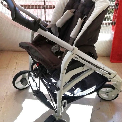 Iglesina Trilogy stroller and port bebe like new, white-grey