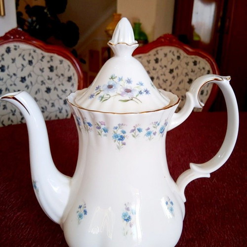 Royal Albert Memory Lane Teapot