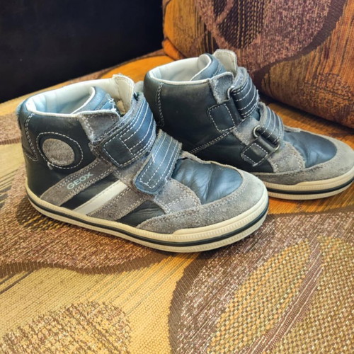 Geox kids boots size 30 used, grey