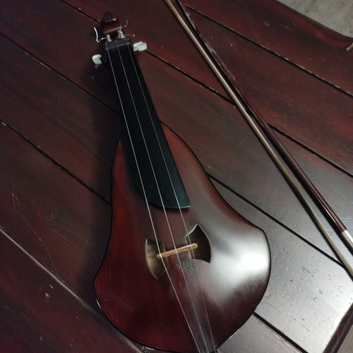 Lyra Nikolas Alefantinos like new, rare unique sound