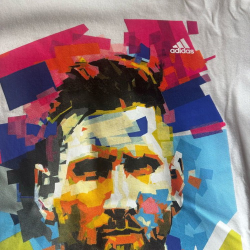 Messi Adidas T-shirt like new, authentic