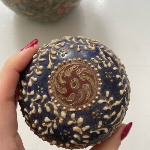 Royal Satsuma vase like new with embossed gold detail