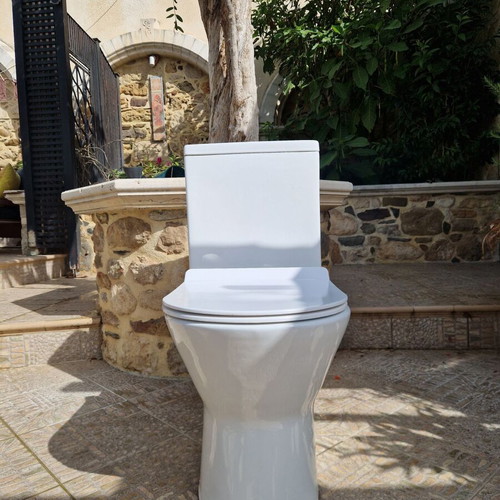 Floor Standing Toilet Forma Vita like new