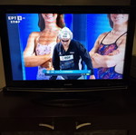 Sharp Aquos 32' LCD TV with decoder