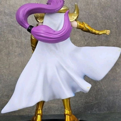 Saint Seiya Mu of Aries figure with golden armor and blue cape