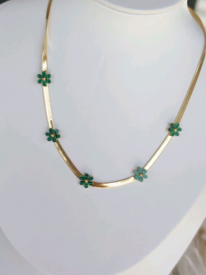 Stainless steel necklace new, green and gold