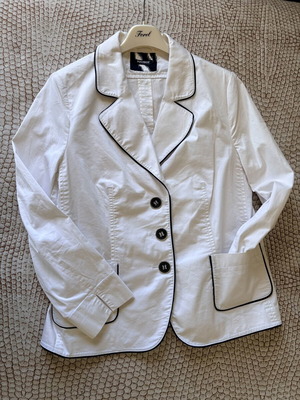 Hauber women's jacket white like new, size XXL