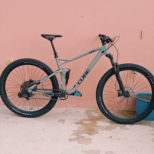 Cube Stereo 122 mountain bike like new, 29 inch, disc brakes