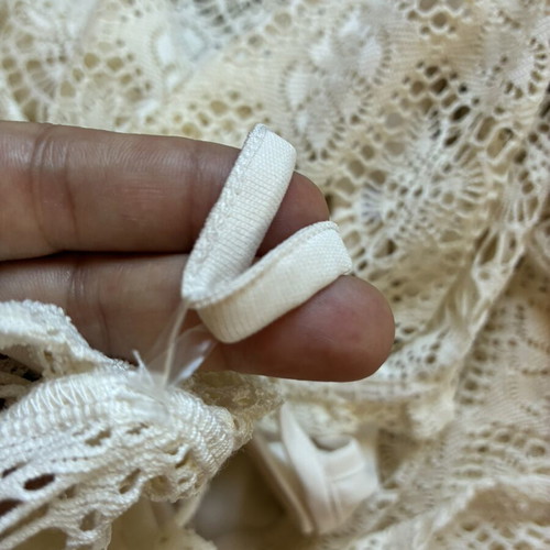 MS Mode Cream Crochet Lace Blouse with Tassel Neck and Attached Camisole, Size XL