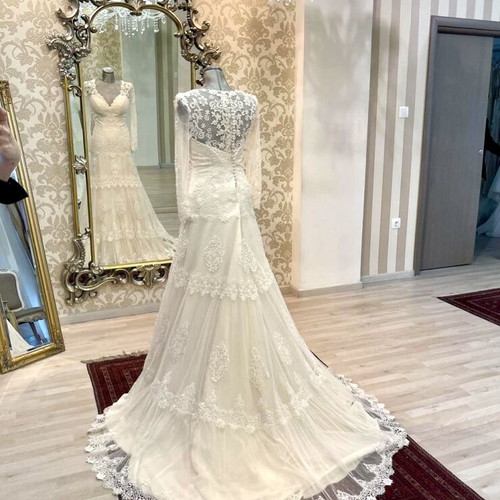 Wedding dress with lace vintage style, like new, size L