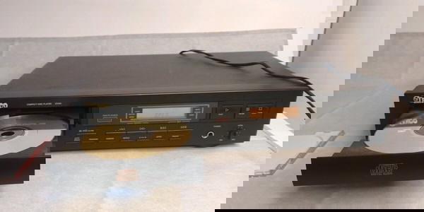 audio CD player Lenco CD420 Professional design in Japan άριστα λειτουργικό.