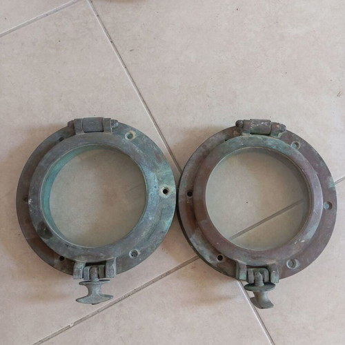 Authentic brass portholes 25cm like new, nautical antiques