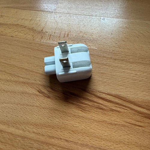 Apple Γνήσιος αντάπτορας πρίζας USA Plug για MacBook Pro και Air σαν καινούργιο