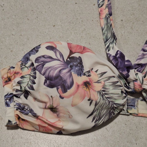H&M Mix & Match Bikini Set Like New, Floral Bandeau Top & Scalloped Bottoms