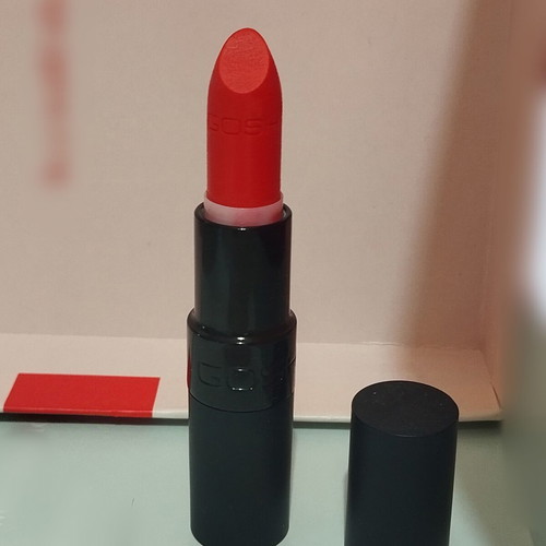 GOSH Velvet Touch Matt Lipstick new