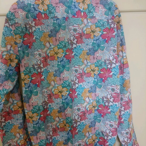 Men's floral shirt with mao collar size M like new, multicolor