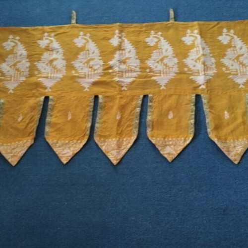 Indian woven bed valance like new, cotton, Jamdani technique
