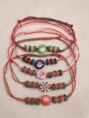 Bracelets charms new, set of 5 colorful pieces