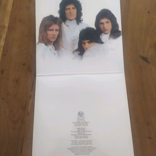 Queen II vinyl like new