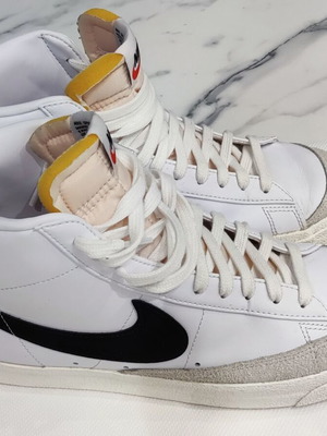 Nike Blazer Mid '77 Vintage like new, size 42.5, white