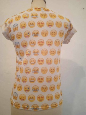 Emoji T-shirt used, size M (38/10)