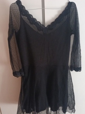 Lynne mini knitted dress with lace and polka dots, 3/4 sleeves, fitted