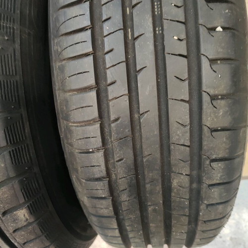 Tires 205x60xR16 like new with 2000 kilometers