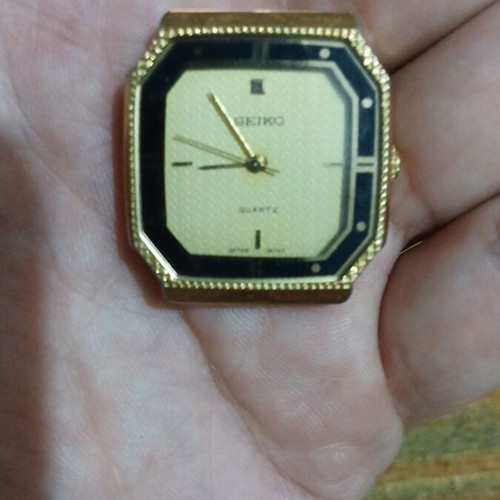 Seiko watch used, gold color, unisex