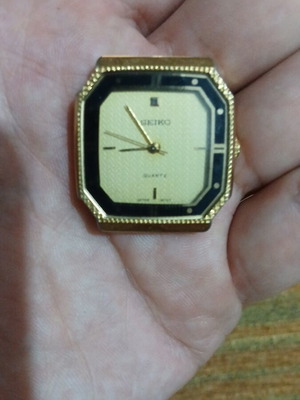 Seiko watch used, gold color, unisex