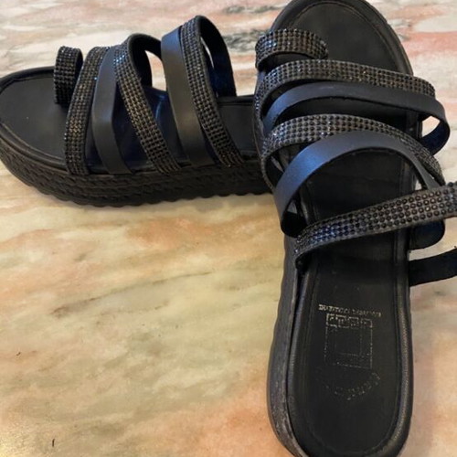 Black women's sandals with rhinestones used, size 38