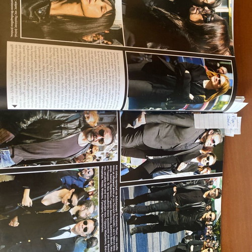 Hello! Magazine 2016 Used, Grammys, Pantelidis Funeral, Vissi