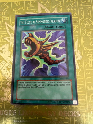 The Flute of Summoning Dragon SDK E039 like new