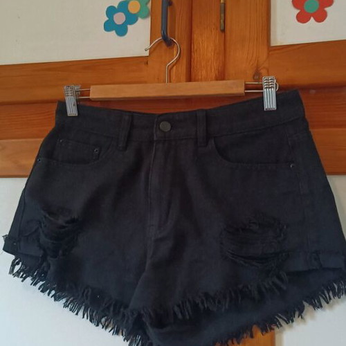 Shein shorts like new, very short with frayed edges, size M