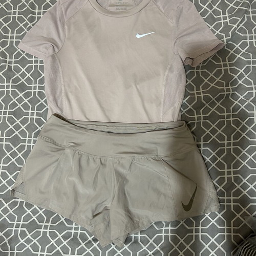 Nike running T-shirt, pink, size M