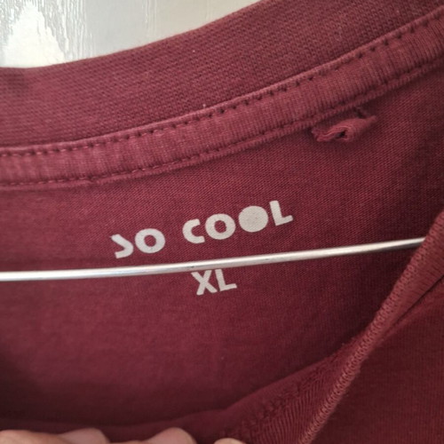 Men's Burgundy T-Shirt Brooklyn Varsity XL like new