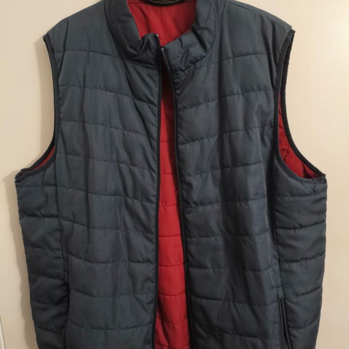 Quilted Double Face Vest size XXL like new, blue and red