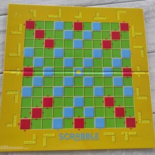 Scrabble Junior 2 in 1 like new