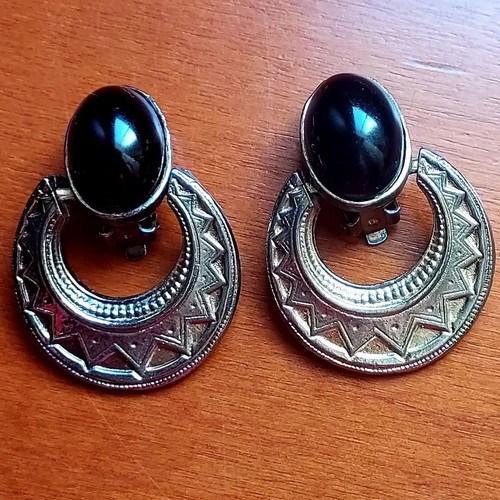 Vintage carved handmade earrings with black stone used