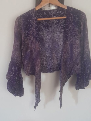 Tie Front Shirt like new, purple, small