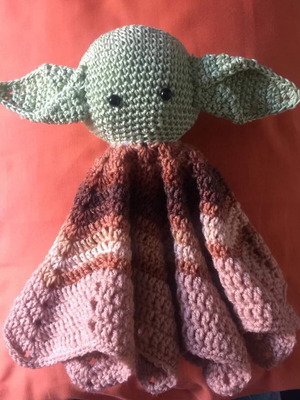 Hug blanket made to order with customizable yarn and colors