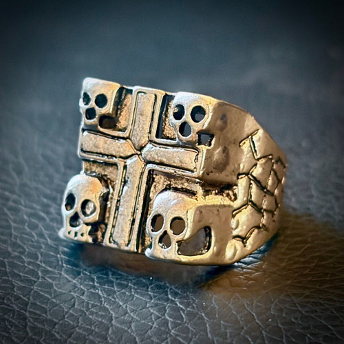Gothic cross and skulls ring, M FORGE