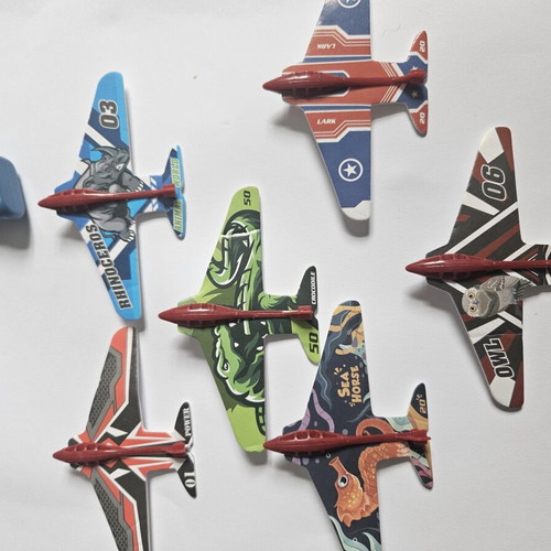 Children's toy gun with paper airplane launcher, new, set of 6 planes