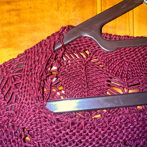 Pullover used, short, red, size S