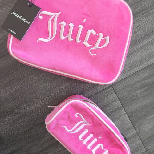 Juicy Couture makeup bag set new pink multicolor