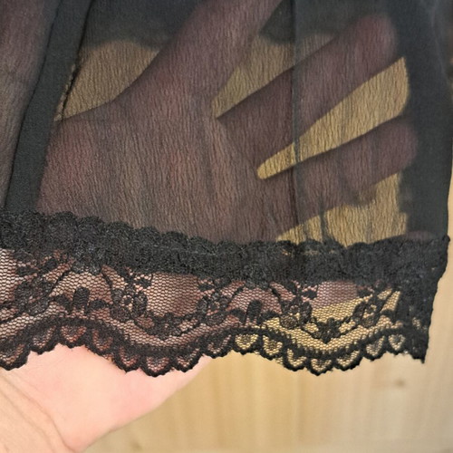 Midi skirt like new, size XXL 44, black and red