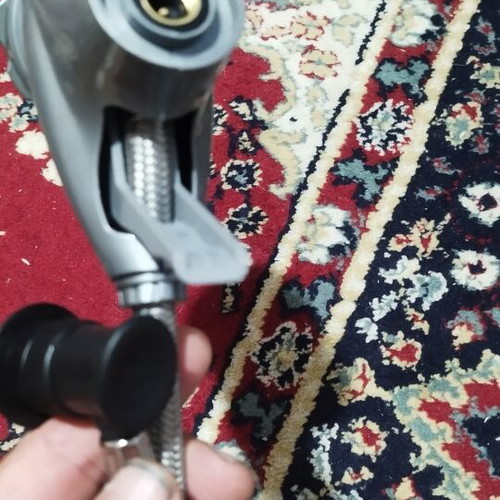 Air conditioner charging and checking manometer