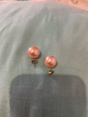 Pearl earrings new