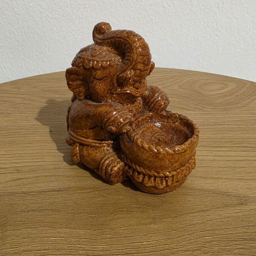 Elephant Tealight Holder ceramic, like new